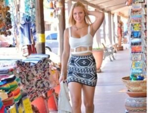 girls connection for escort service