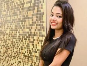 pooja young girl